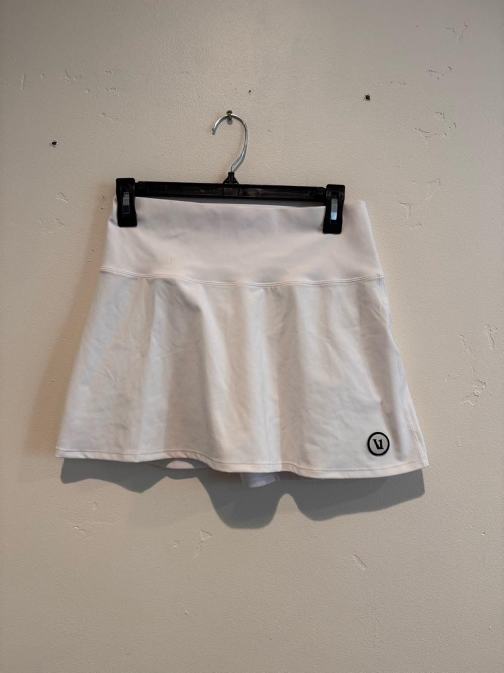 Vuori White Circle Skater Golf Tennis Skirt